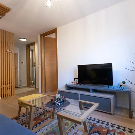 Rest Apartman *