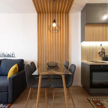 Rest Апартаменты *